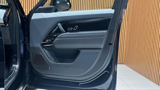 2025 Land Rover P635 SV Edition Two - photo 2