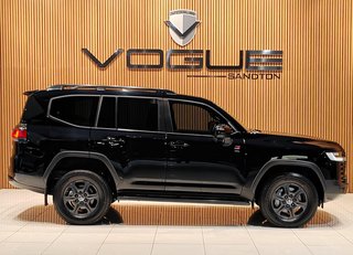 2025 Toyota Land Cruiser LANDCRUISER 300 V6 3.3D GR-S - photo 3