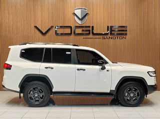 2025 Toyota Land Cruiser LANDCRUISER 300 V6 3.3D GR-S - photo 3