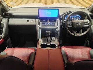 2025 Toyota Land Cruiser LANDCRUISER 300 V6 3.3D GR-S - photo 12