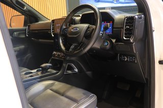 2023 Ford Ranger 3.0D V6 WILDTRAK AWD A/T D/C P/U - photo 2