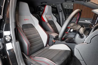 2026 Volkswagen GTI - photo 5