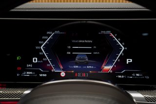 2024 BMW M760e xDrive - photo 7