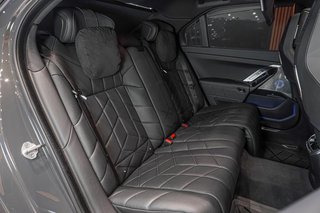 2024 BMW M760e xDrive - photo 14