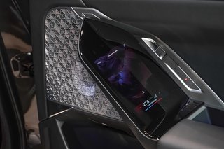 2024 BMW M760e xDrive - photo 16