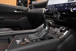 2026 Lexus 550 SE - photo 6