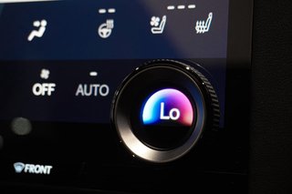 2026 Lexus 550 SE - photo 9
