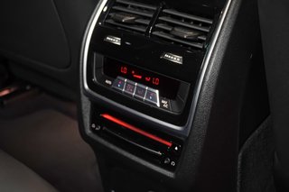 2021 BMW M50d - photo 16