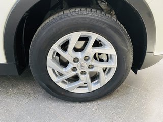 2022 Mahindra XUV300 1.5D (W6) - photo 5