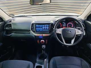 2022 Mahindra XUV300 1.5D (W6) - photo 6