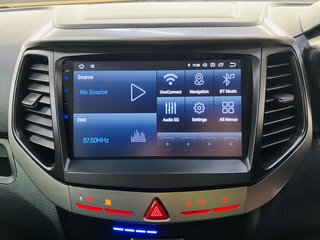 2022 Mahindra XUV300 1.5D (W6) - photo 7
