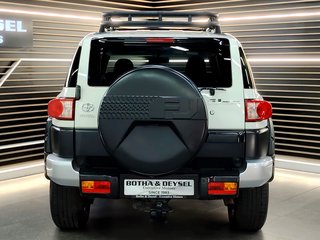 2011 Toyota Land Cruiser L/CRUISER FJ 4.0 V6 CRUISER - photo 3