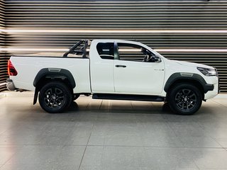 2021 Toyota Hilux 2.8 GD-6 RB LEGEND A/T P/U E/CAB - photo 2
