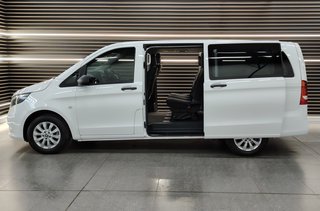2022 Mercedes-Benz Vito 114 2.2 CDI TOURER PRO - photo 3