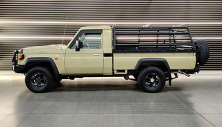2026 Toyota Land Cruiser LAND CRUISER 79 2.8 GD-6 P/U S/C A/T - photo 2
