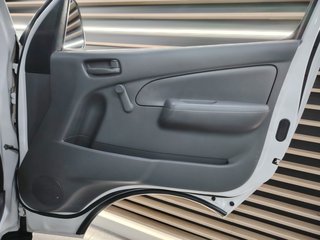 2017 Nissan NV350 2.5 16 SEAT IMPENDULO - photo 8