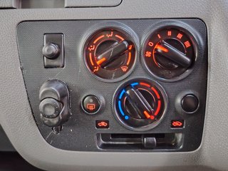 2017 Nissan NV350 2.5 16 SEAT IMPENDULO - photo 1