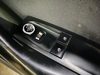 2017 Opel Astra 1.0T ESSENTIA (5DR) - photo 2