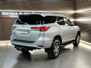 2021 Toyota Fortuner 2.4GD-6 R/B A/T - photo 7
