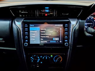2021 Toyota Fortuner 2.4GD-6 R/B A/T - photo 4