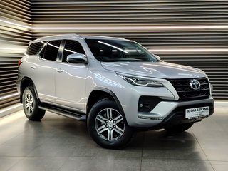 2021 Toyota Fortuner 2.4GD-6 R/B A/T - photo 20