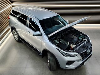 2021 Toyota Fortuner 2.4GD-6 R/B A/T - photo 22