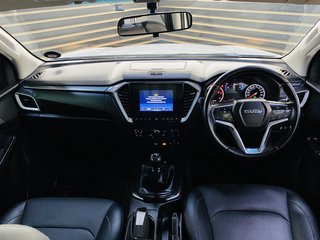 2022 Isuzu D-Max 3.0 Ddi LS 4X4 D/C P/U - photo 5