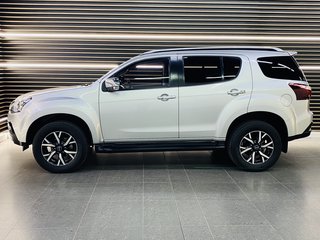 2020 Isuzu Mu-x 3.0D A/T - photo 5