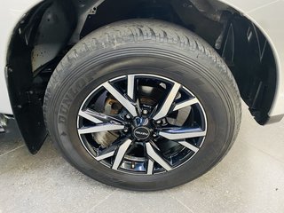 2020 Isuzu Mu-x 3.0D A/T - photo 4