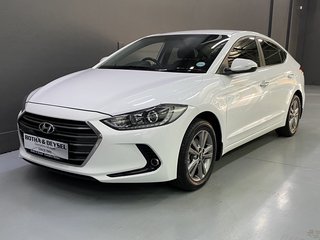Hyundai ELANTRA Used vehicle for sale