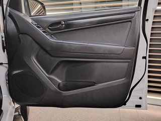 2022 Isuzu D-Max 250 HO HI-RIDE A/T D/C P/U - photo 7