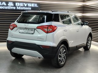 2024 Mahindra XUV300 1.5D (W8) - photo 6