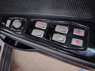 2024 Mahindra XUV300 1.5D (W8) - photo 8