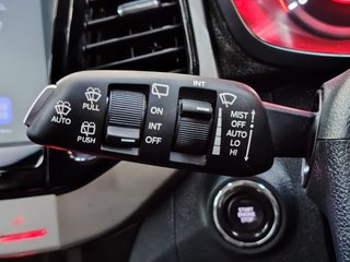 2024 Mahindra XUV300 1.5D (W8) - photo 9