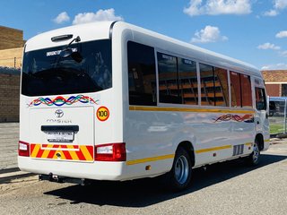 2023 Toyota Quantam COASTER 4.0D 23 SEATER B/S - photo 6