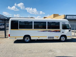 2023 Toyota Quantam COASTER 4.0D 23 SEATER B/S - photo 7