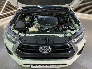 2023 Toyota Hilux 2.4 GD-6 RB RAIDER A/T P/U D/C - photo 4