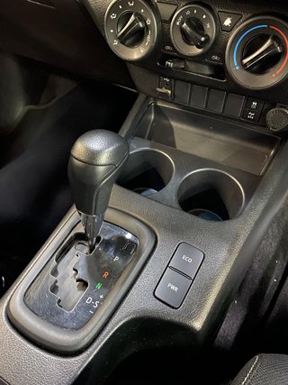 2023 Toyota Hilux 2.4 GD-6 RB RAIDER A/T P/U D/C - photo 10