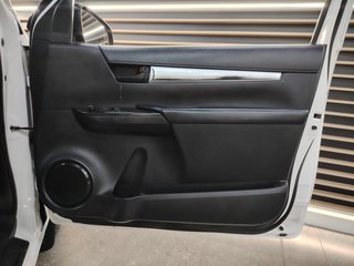 2022 Toyota Hilux 2.4 GD S A/C P/U S/C - photo 6