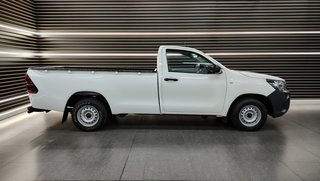 2022 Toyota Hilux 2.4 GD S A/C P/U S/C - photo 3