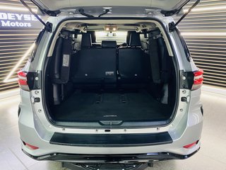 2023 Toyota Fortuner 2.4GD-6 R/B A/T - photo 9