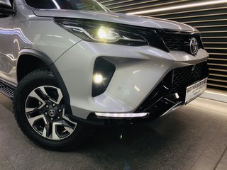 2023 Toyota Fortuner 2.4GD-6 R/B A/T - photo 3