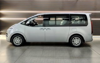 2023 Hyundai STARIA 2.2D EXECUTIVE A/T - photo 2