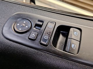 2023 Hyundai STARIA 2.2D EXECUTIVE A/T - photo 9