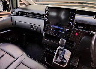 2023 Hyundai STARIA 2.2D EXECUTIVE A/T - photo 1