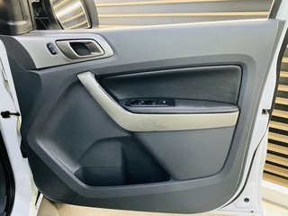 2017 Ford Everest 2.2 TDCi XLT A/T - photo 4