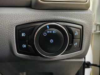 2017 Ford Everest 2.2 TDCi XLT A/T - photo 17