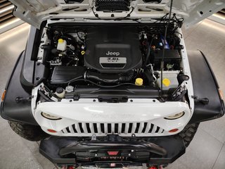 2014 Jeep Wrangler UNLTD SAHARA 3.6L V6 A/T - photo 21