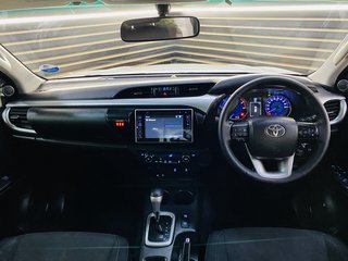 2016 Toyota Hilux 2.8 GD-6 RB RAIDER A/T P/U D/C - photo 5