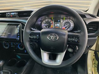 2022 Toyota Hilux 2.4 GD-6 RB RAIDER A/T P/U S/C - photo 10